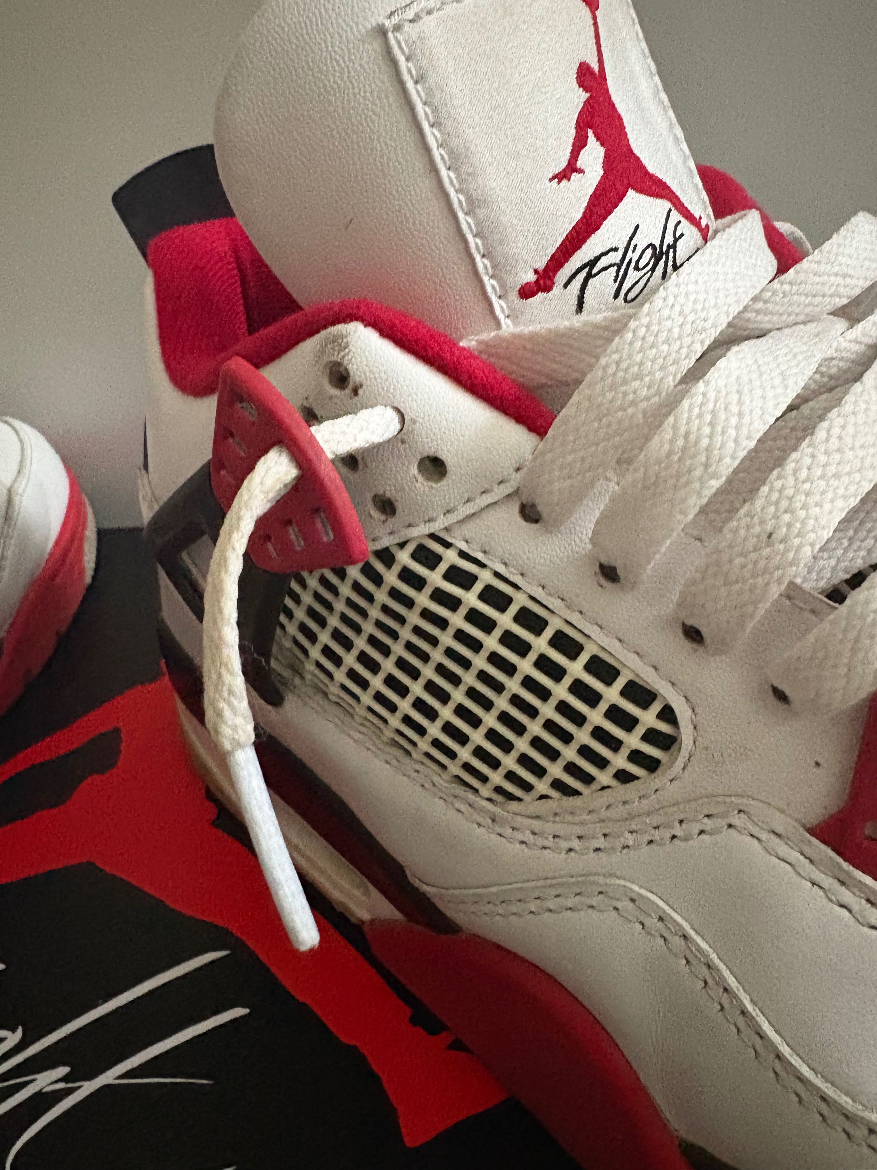 Jordan 4 Fire Red