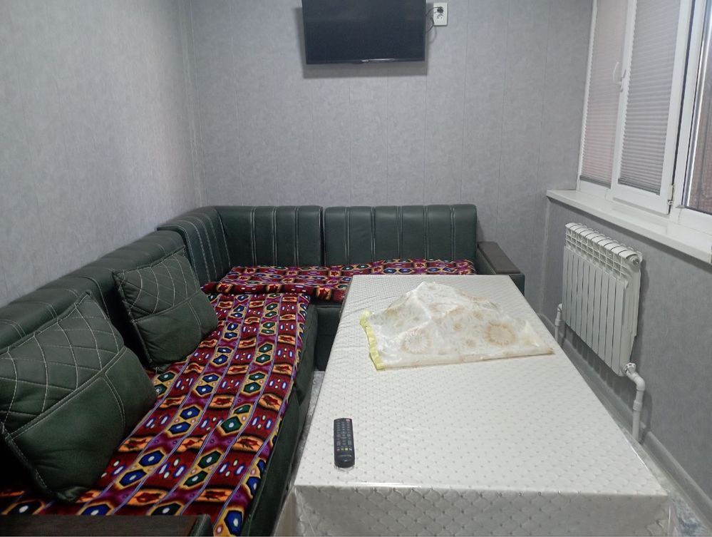 Gazalkent shahrida kottedj sotiladi