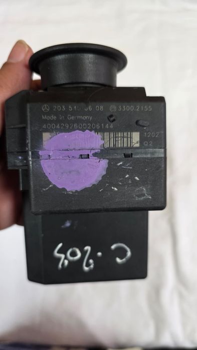 Части от Ц класа, C Class, Подробности в описанието