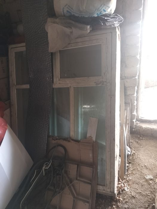 Продам б/у окна двери