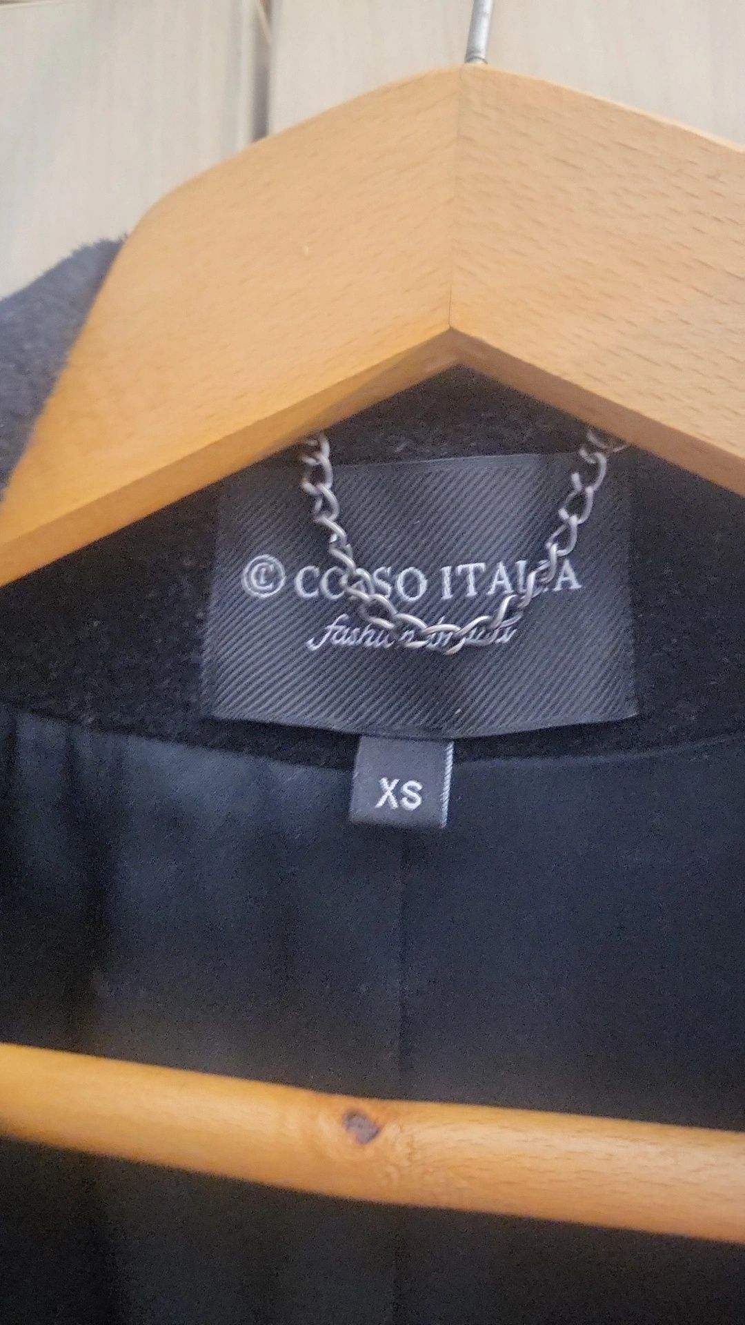 Продавам Италянско палто.