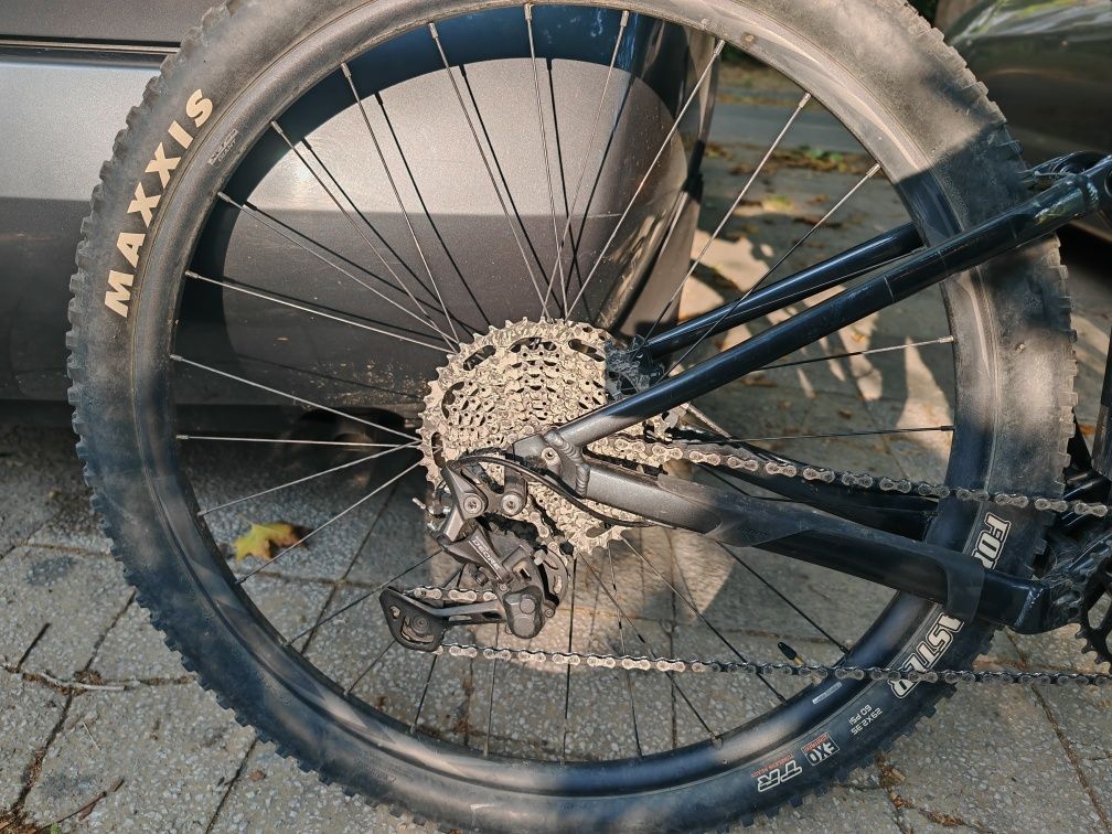 Шина Giant XCT 29 цола,Tubeless ready, цял сет