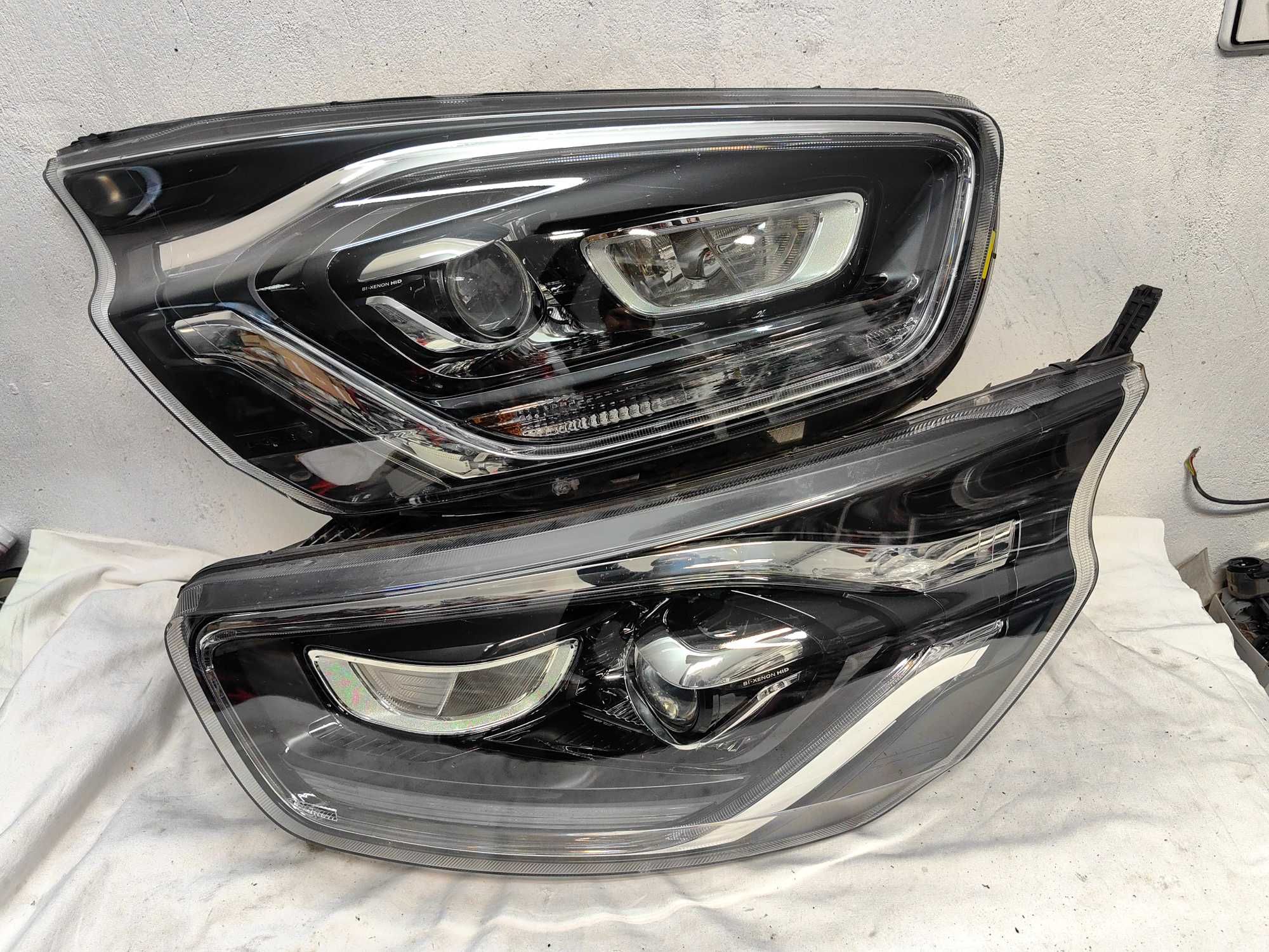 Оригинални фарове Форд Транзит  Ford Transit Custom Bixenon Led