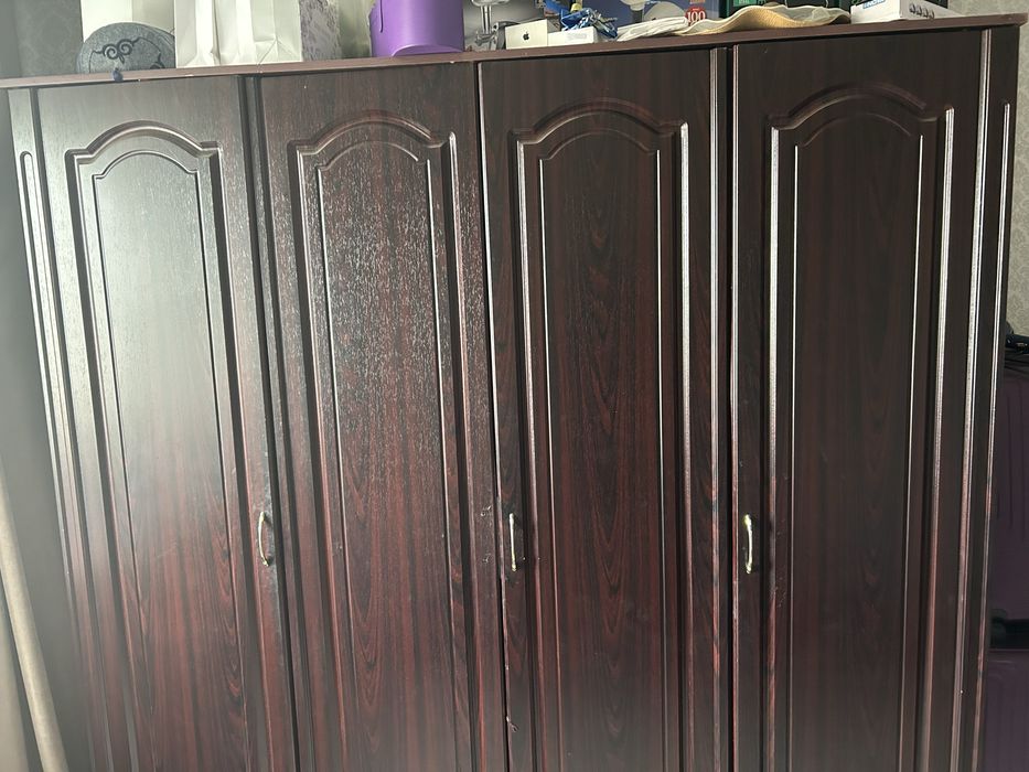 Продам шкаф. В хорошем сост.