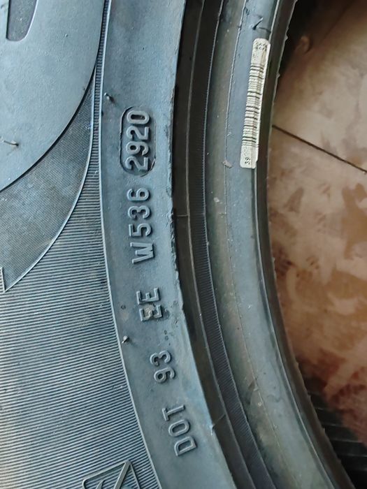 Vând anvelope second hand