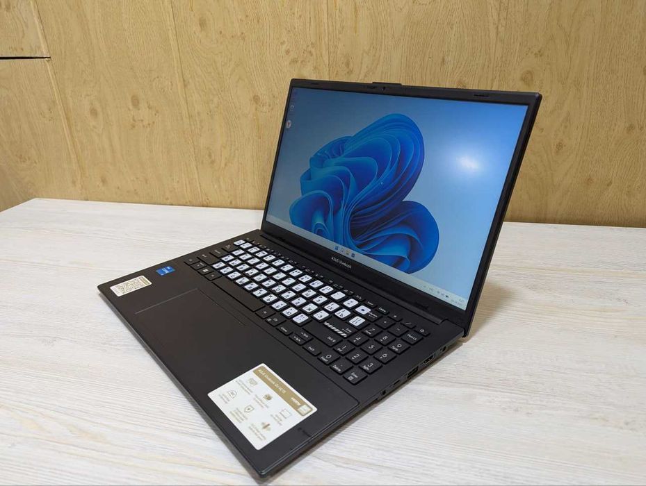 Продается ноутбук ASUS