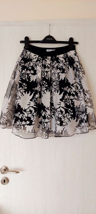 Официална пола, 38 (S)