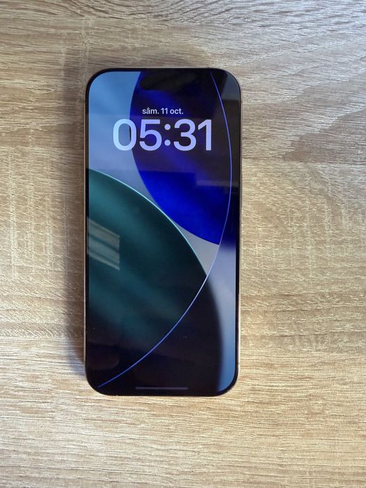 Vand iphone 16 pro 128 GB