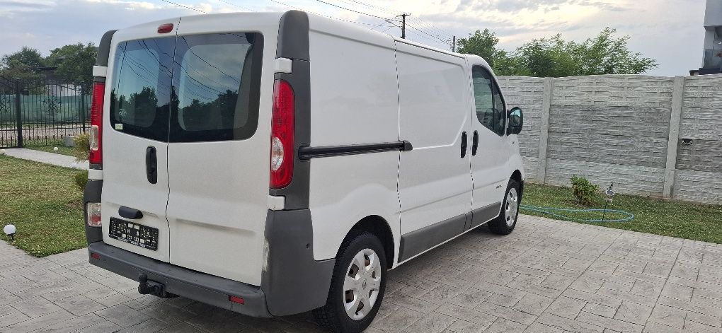 Renault Trafic/Opel Vivaro T5 A/C 2.0/114cp