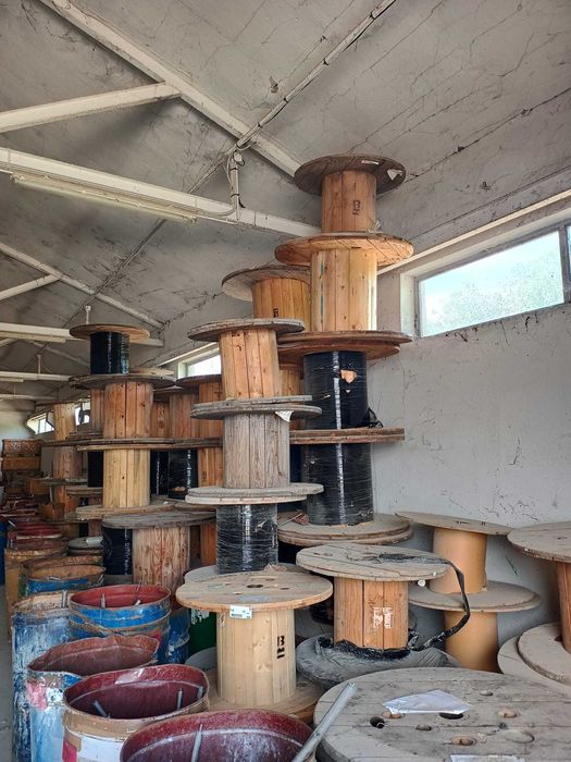 Дървени макари/барабани от кабели