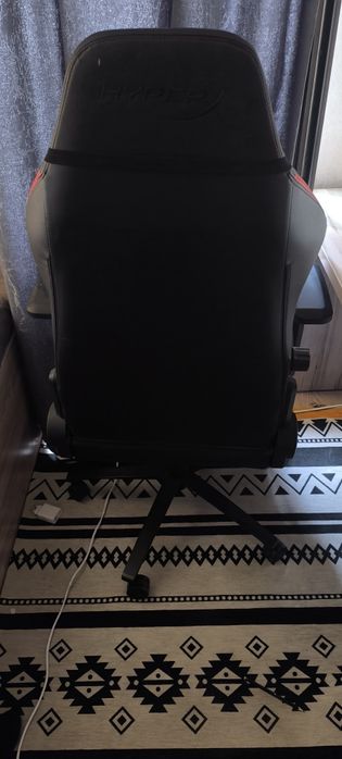 Игровое кресло HyperX