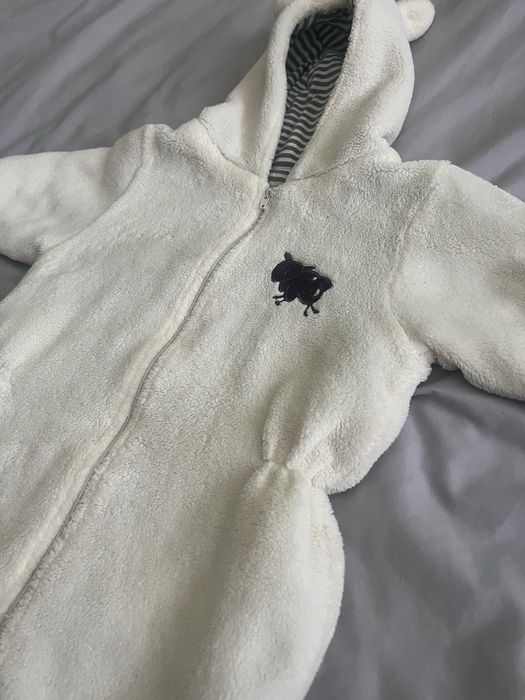 Поларен космонавт за бебе