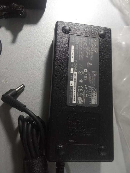 блок питания на ноутбук, блок питания для ноутбука 19v 6,32A Asus 120W