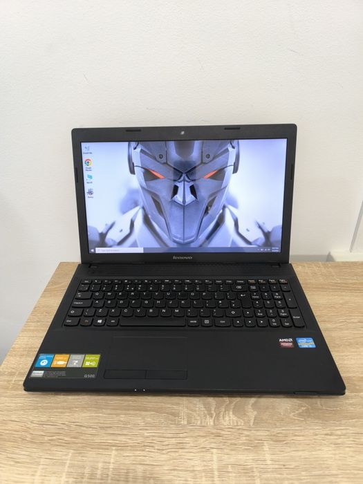 Lenovo i5 8gb 128gb ssd Video 2GB