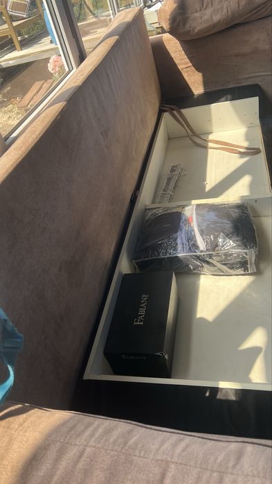 Диван большой продам срочно