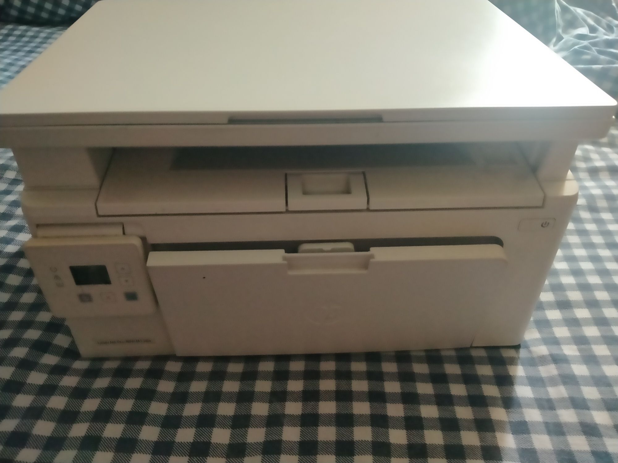 Продаю принтер HP