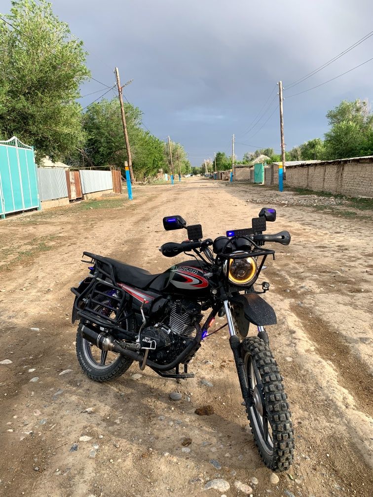 Мотоцикл Арлан 200cc