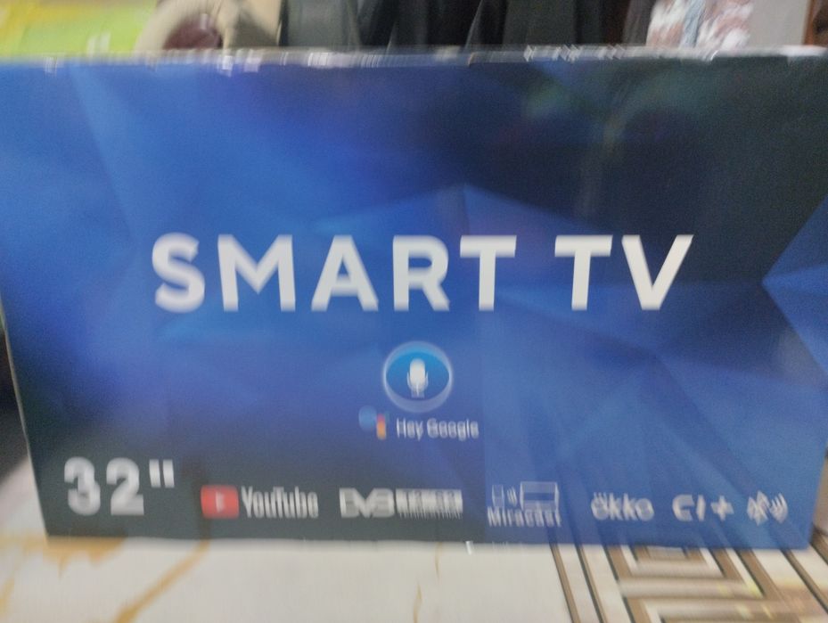 Продам смарт ТВ новы