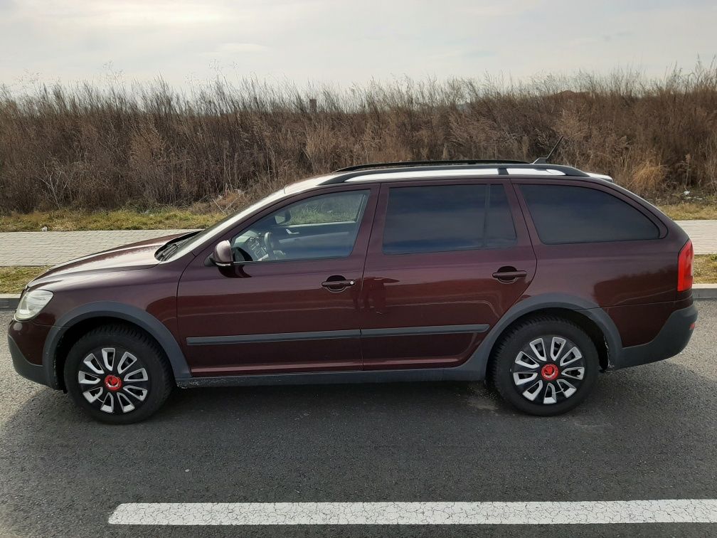 Skoda Octavia scout 2011