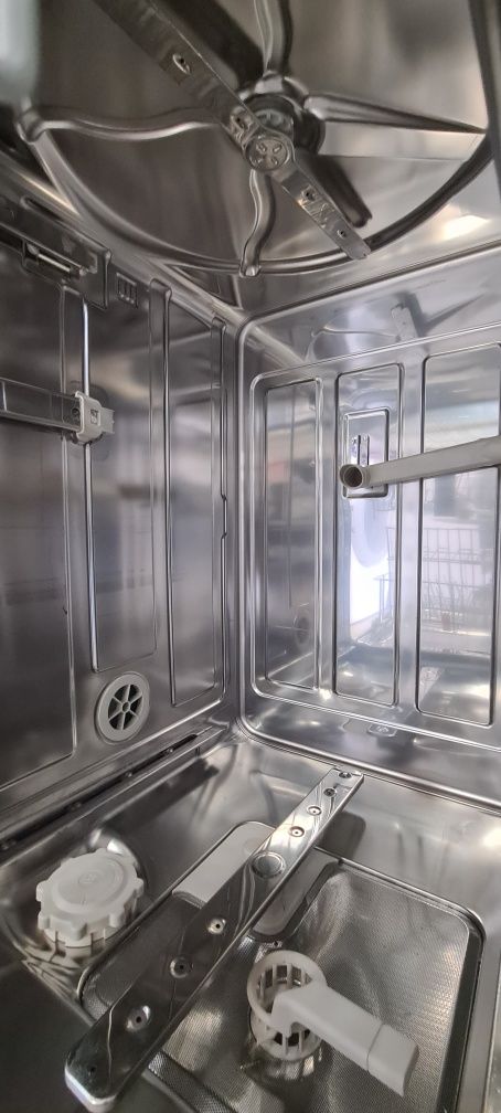 Съдомиялна за вграждане 45см  MIELE  1202 SCi