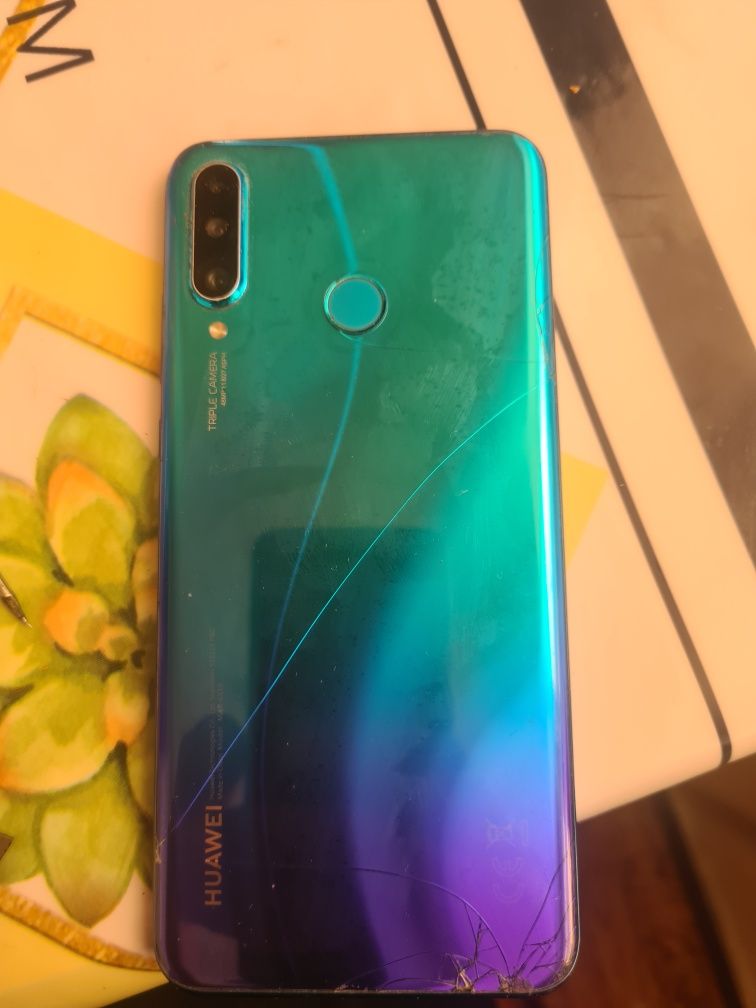 Продам телефон HUAWEI P30 lait 256g