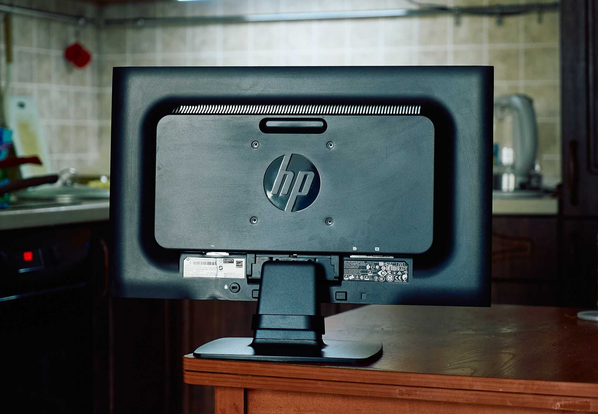 HP ProDisplay P222va 21.5 дюйма В ИДЕАЛЕ!