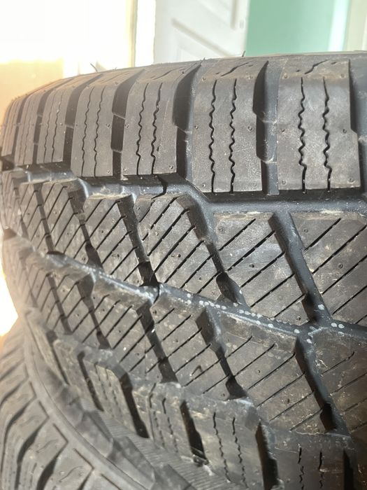 Зимние шины 205/70R15C