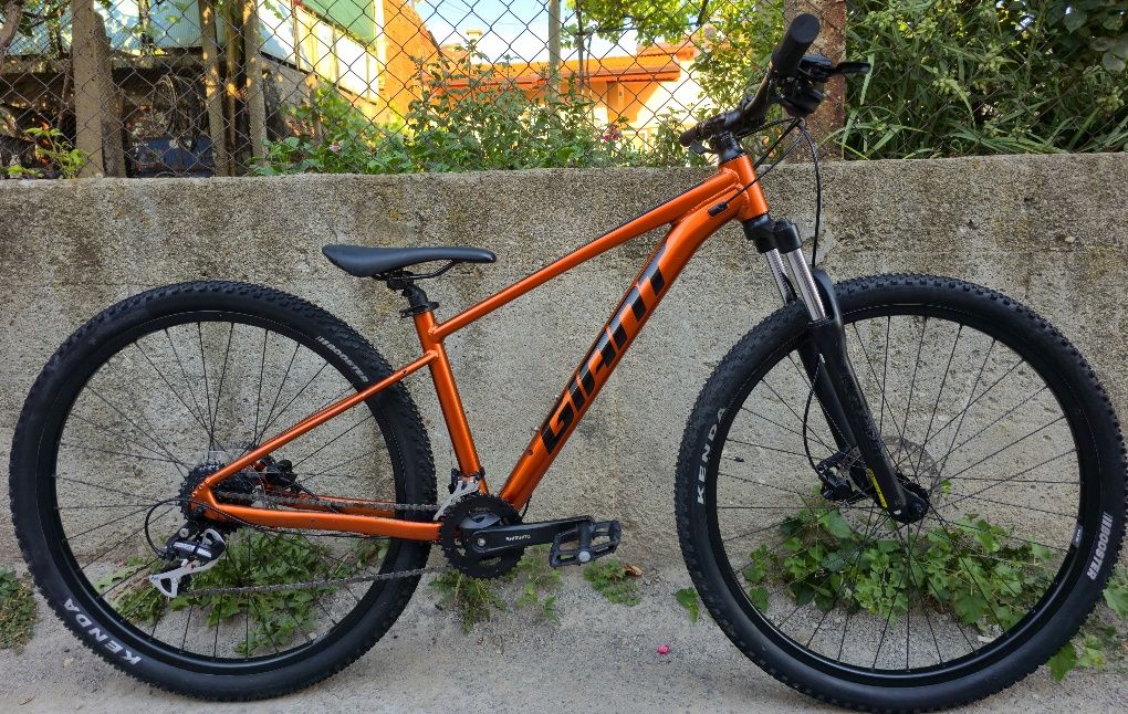 Giant Talon 29 цола S размер 2х8 скорости Хидравлични дискови спирачки