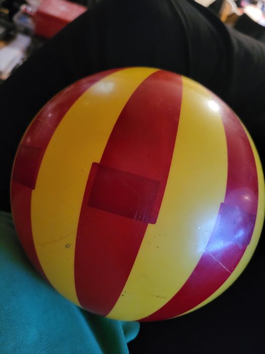 Vănd minge de volei, in stare bună