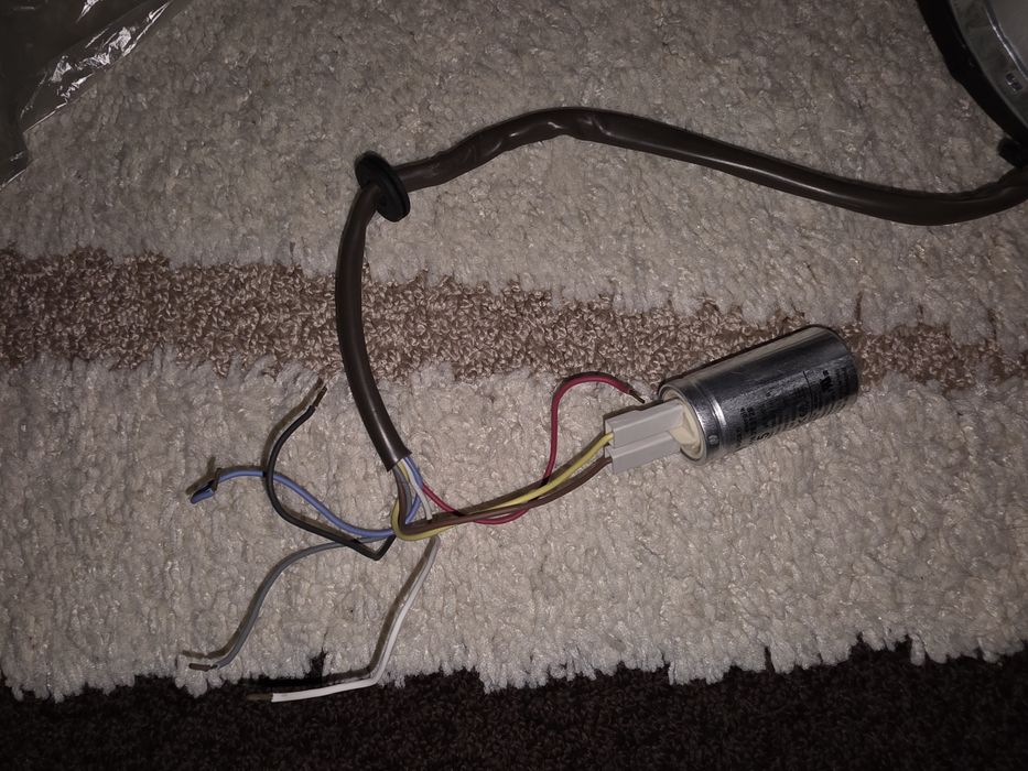 Motor + condensator hota Whirlpool Art Gallery ARGA001IX