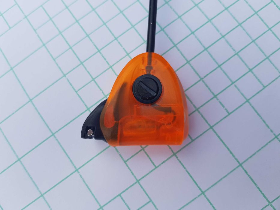 Set 4 Swingeri MKM3 cu Iluminare HAKUYO 2018 cu portocaliu