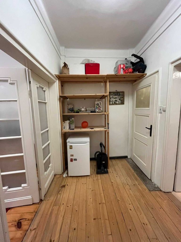 Дава се под наем Тристаен апартамент в София, Център - 49 кв.м за 400 € - Снимка #3