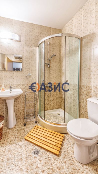 Продава се Двустаен апартамент в к.к. Слънчев бряг - 55 кв.м за 1046 €/кв.м - Снимка #8