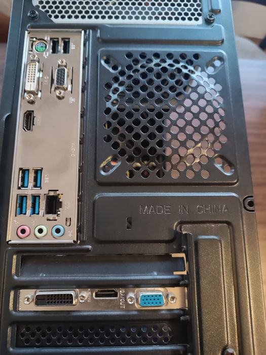 Настолен компютър