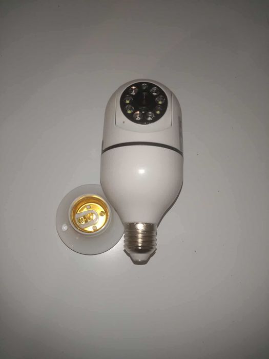 Camera de supraveghere tip bec E27 cu audio si viziune de noapte color