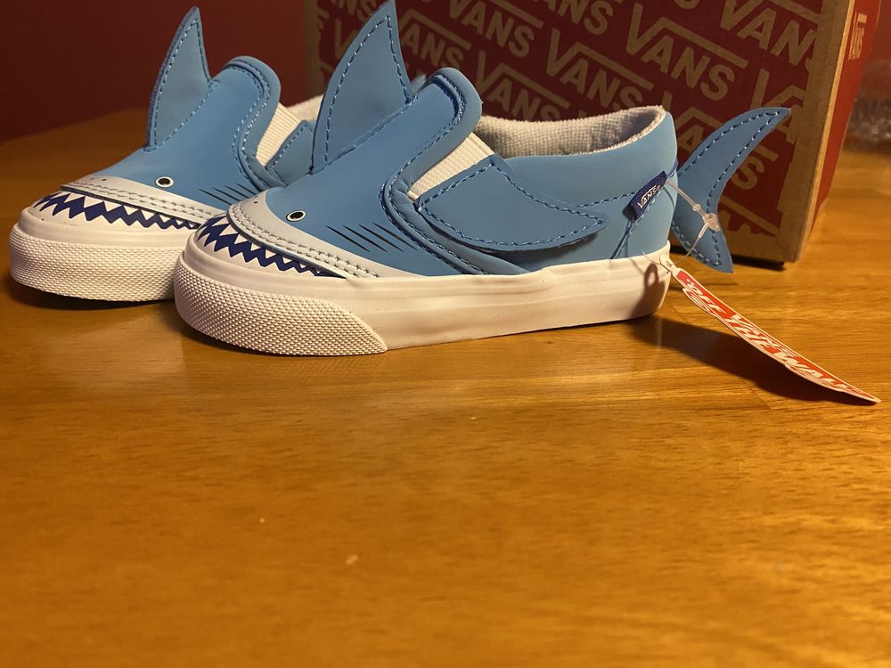 Детски обувки “Vans” Baby Shark
