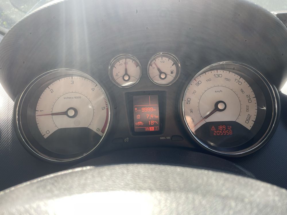 Peugeot 308 1.6hdi