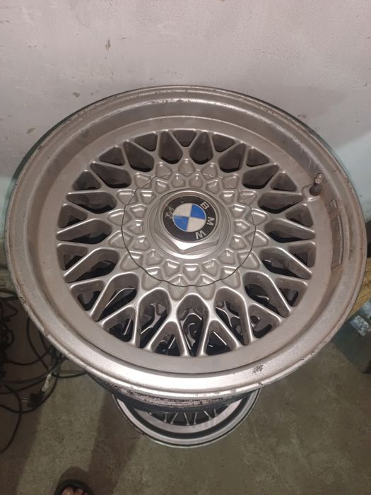 Титанки на БМВ е 34