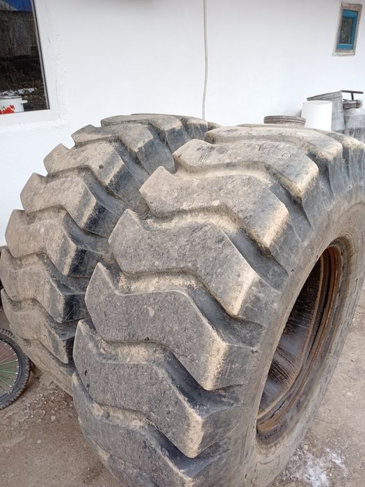 Резина на погрузчик