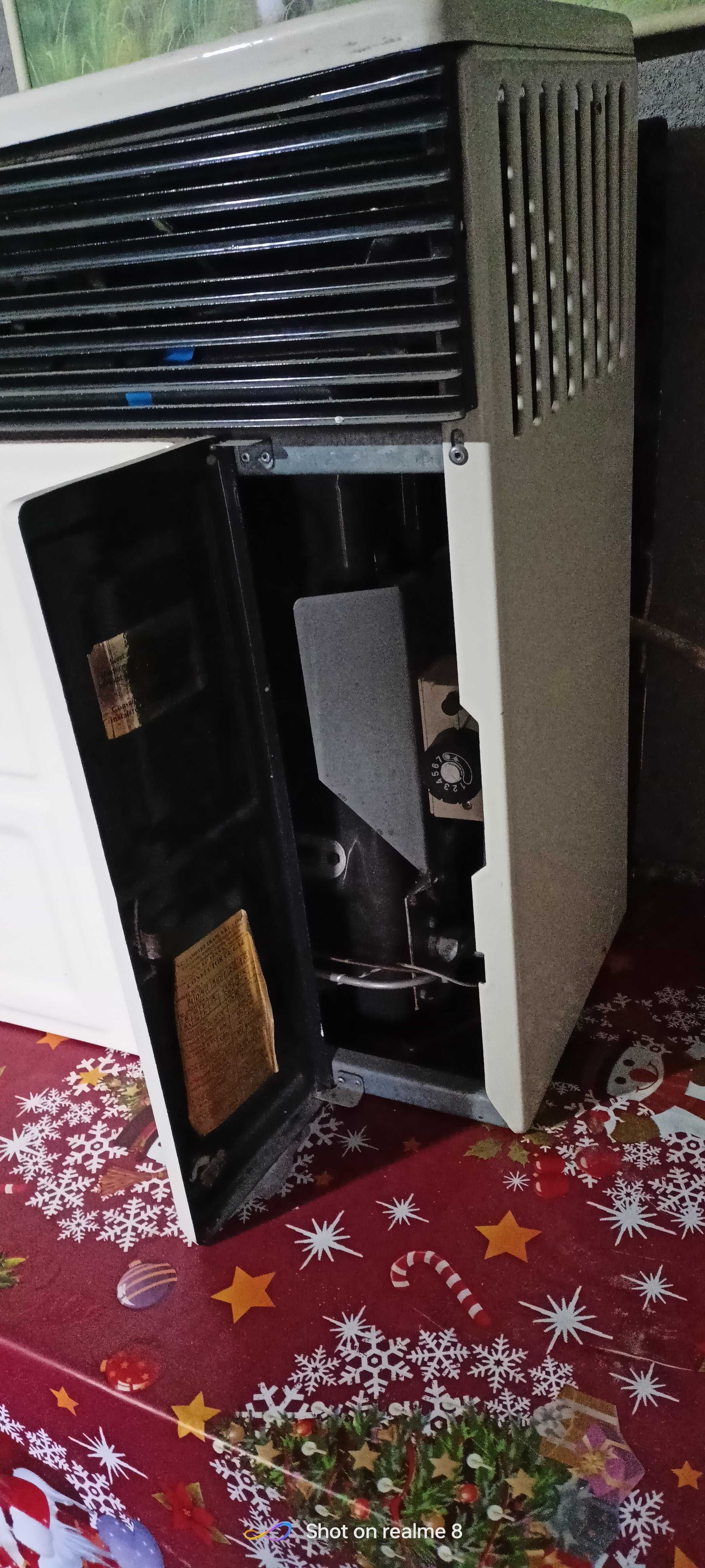 CONVERTOR in stare foarte buna de funcționare