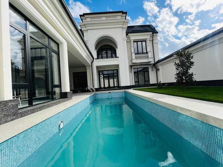 Новый Эксклюзивный Евро Дом Центр Луначарский, 5 соток