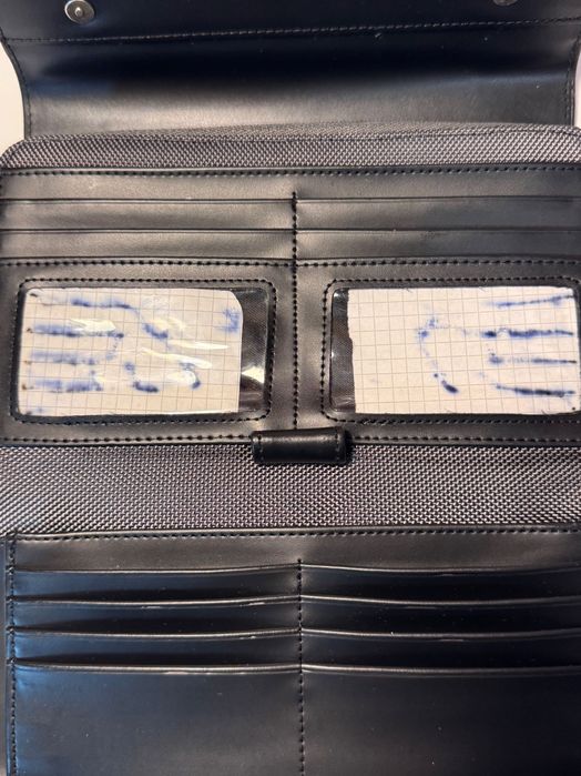 Portofel încăpător și spațios Cerruti 1881