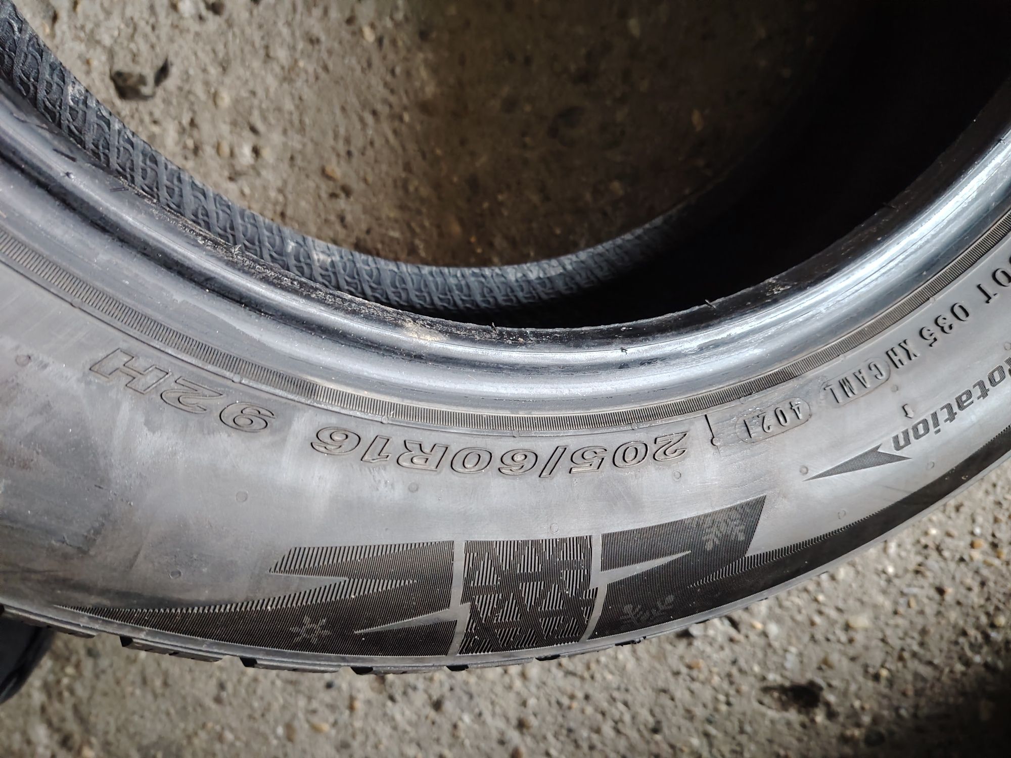 205/60 R16 Nexen WinGuard iarnă M+S dot 4021
