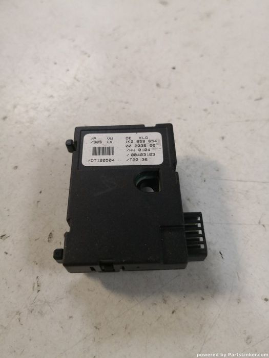 Senzor unghi  volan VOLKSWAGEN GOLF 5 (1K1) [ 2003 - 2009 ] OEM 1k0959654