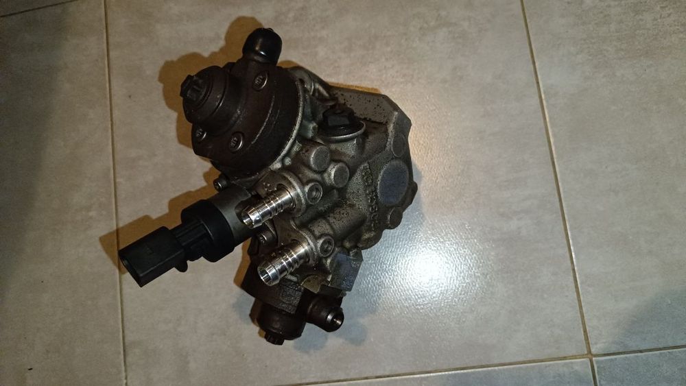 Помпа за високо налягане Порше Кайен 3.0D -2012-2015г
