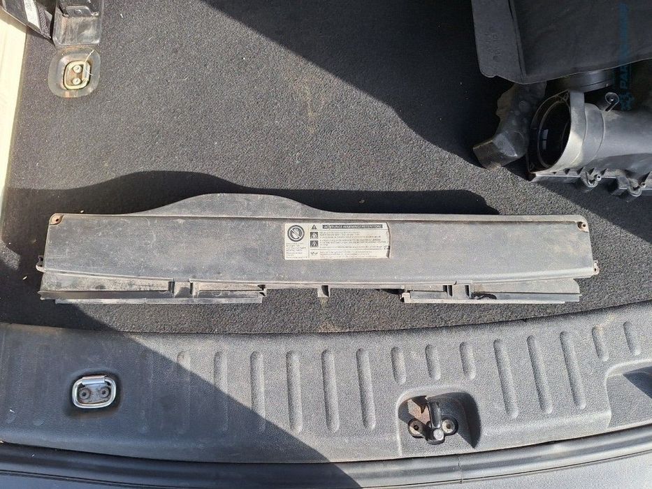 Deflector admisie aer trager VOLKSWAGEN CADDY IV Estate SAB, SAJ 2015 - 2020 2.0 TDI CUUD, DFSD 5Q0129254B