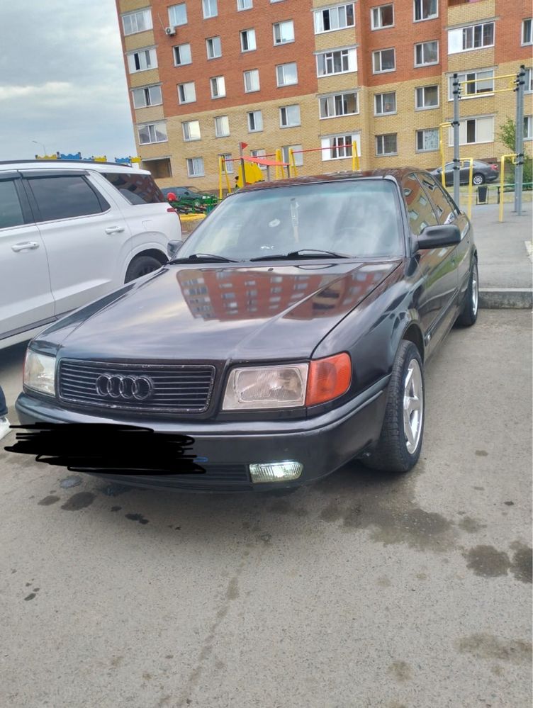 Продается ауди 100 с4