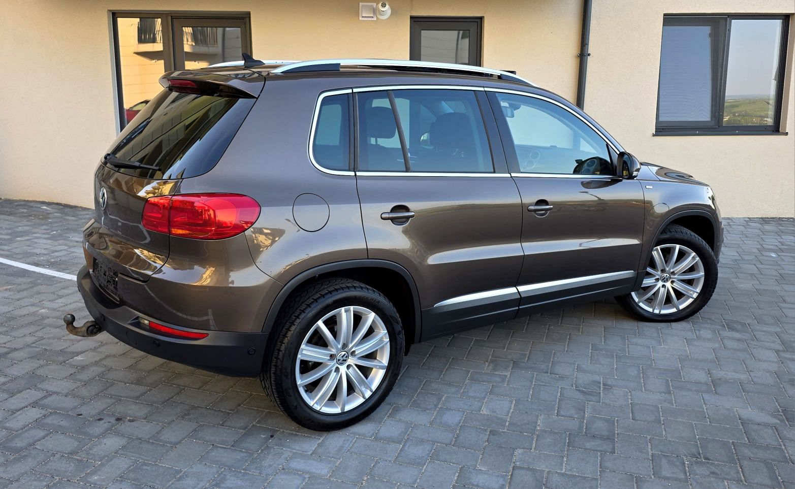 Vw tiguan/4x4/automat/panorama/cup/imoecabil