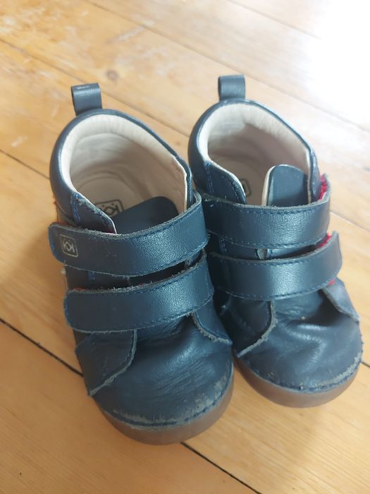 Детски боси обувки на Колев и Колев