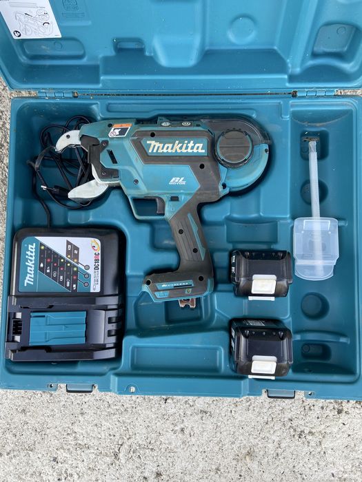 Vand masina de legat fier